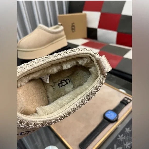 UGG Women's Tan Slip-On Shoes - Picture 6 of 6